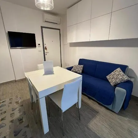 Via Joan Mirò 10 - Apartamento