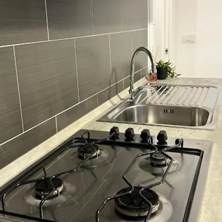 Via Joan Mirò 10 - Apartamento *